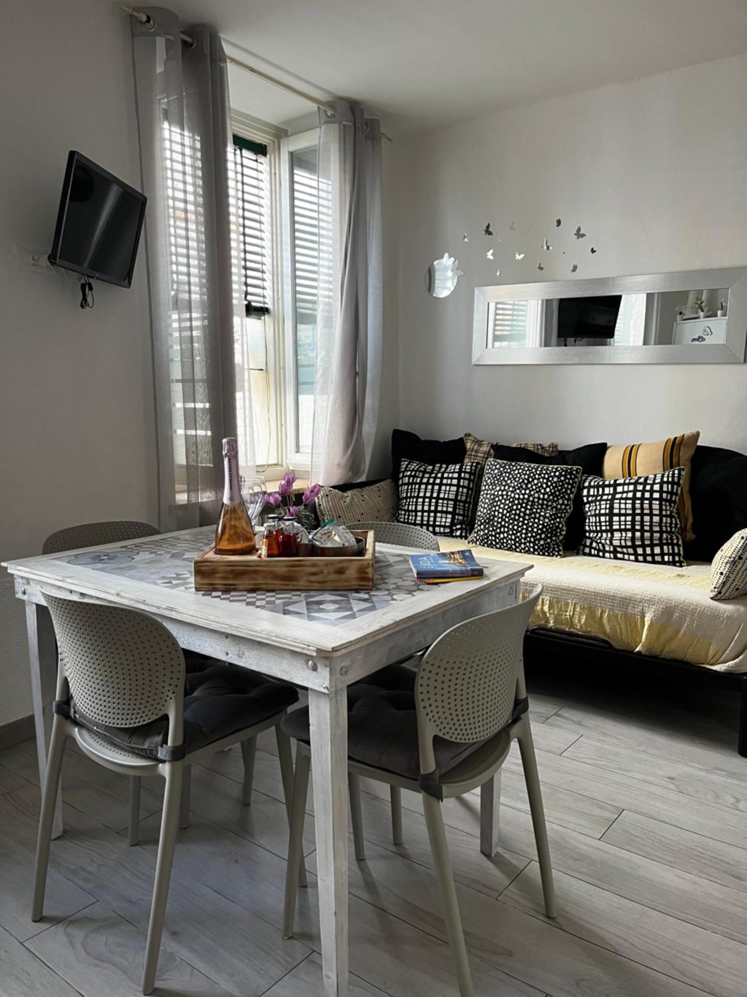 Casa Giulietta - Lonato Del Garda Apartment Exterior photo
